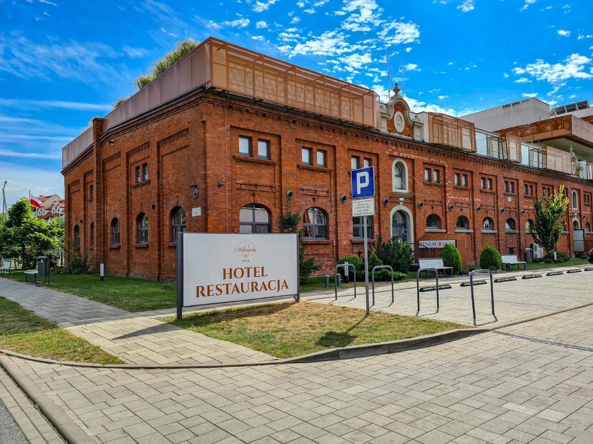 Antoninska Hotel & Apartamenty Leszno  Dış mekan fotoğraf